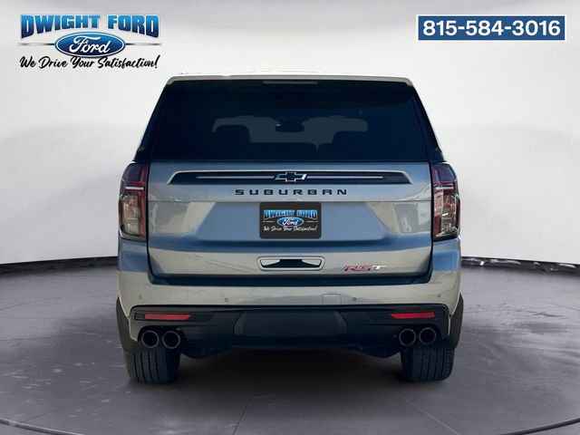 Used 2023 Chevrolet Suburban RST w/ Sport Performance Package AWD/4WD image 4
