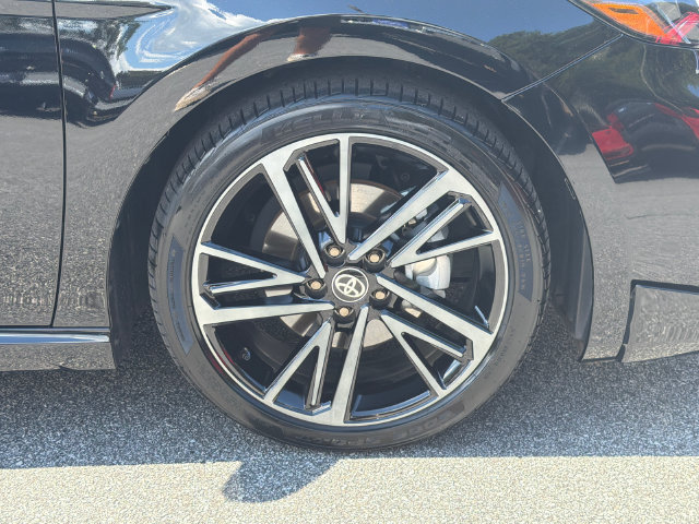 Used 2025 Toyota Camry XSE FWD image 14