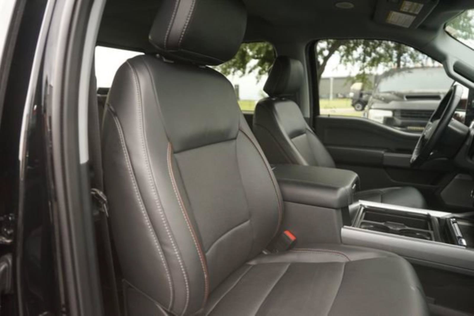 Certified 2023 Ford F250 Lariat w/ Lariat Ultimate Package AWD/4WD image 19