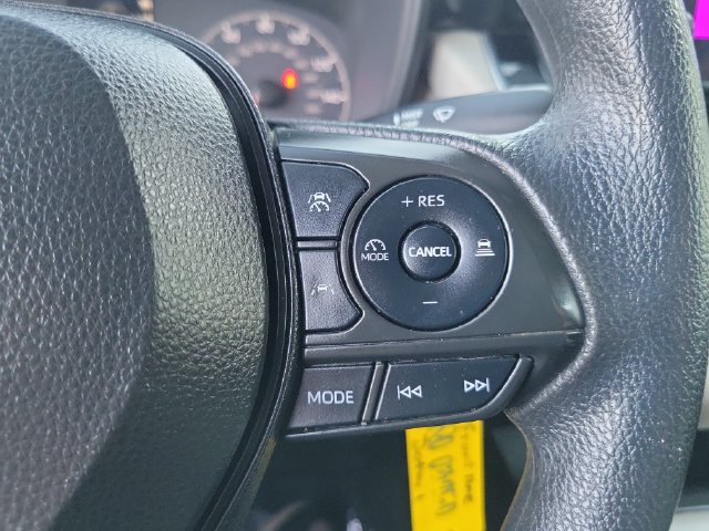 Used 2023 Toyota Corolla LE FWD image 6