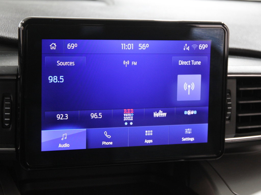 Certified 2022 Ford Explorer XLT w/ Equipment Group 202A image 12