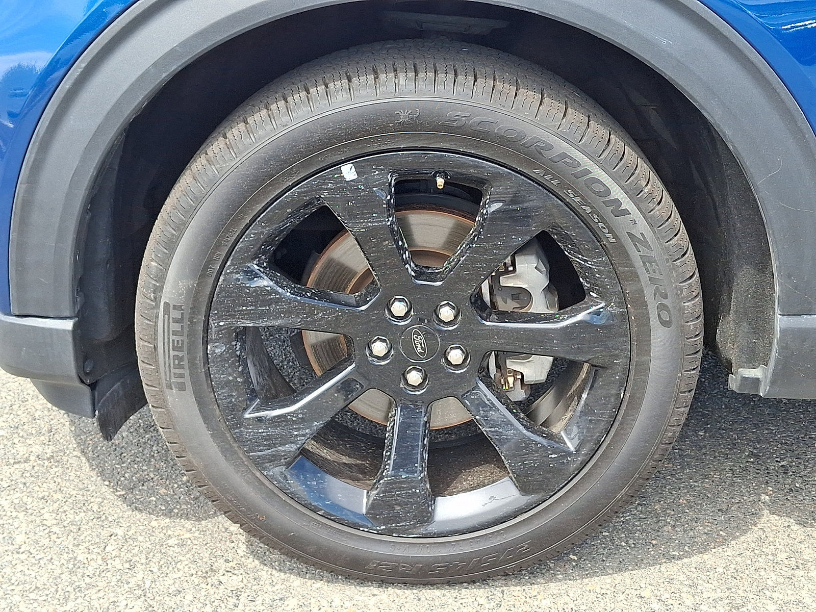Certified 2023 Ford Explorer ST-Line w/ Class IV Trailer Tow Package AWD/4WD image 8