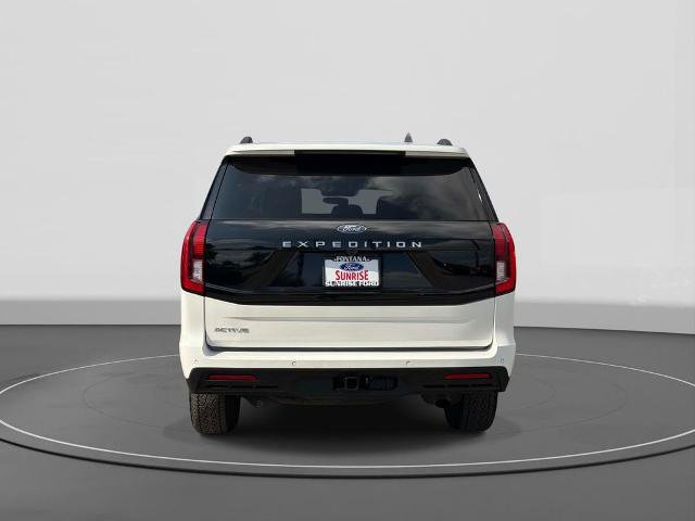 Certified 2025 Ford Expedition Active AWD/4WD image 6