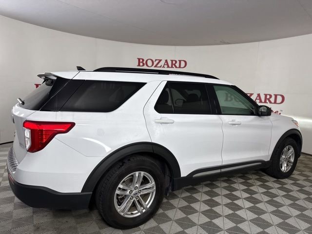 Certified 2021 Ford Explorer XLT w/ Equipment Group 202A image 9