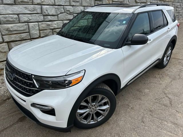 Certified 2023 Ford Explorer XLT w/ Equipment Group 202A