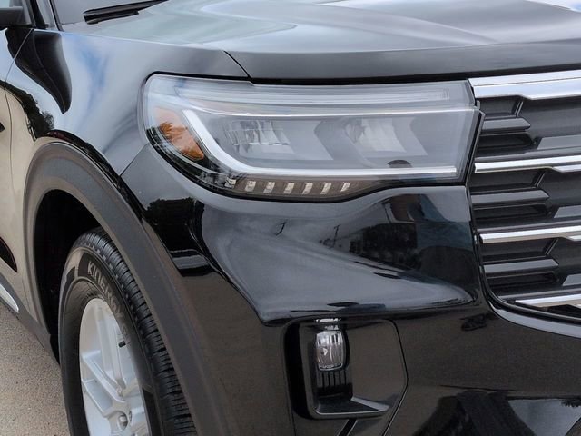 Certified 2025 Ford Explorer Active w/ Active Comfort Package RWD image 11