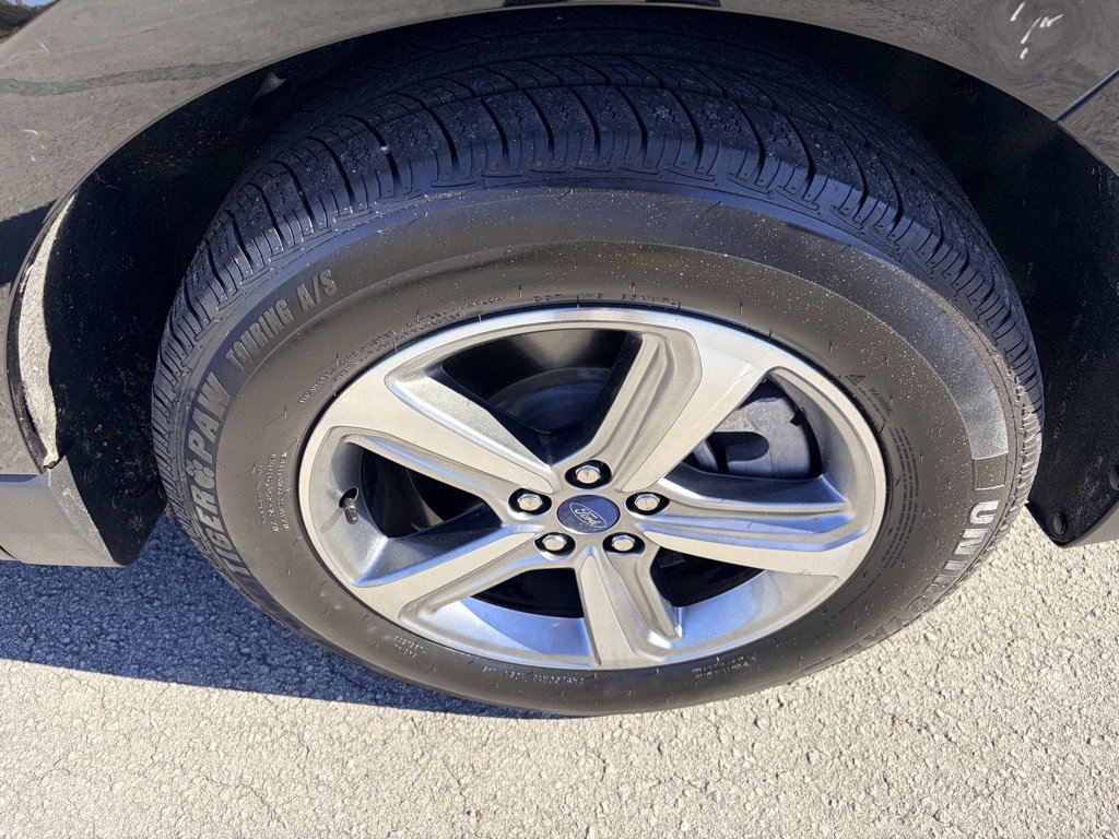 Certified 2022 Ford Edge SEL w/ Convenience Package image 32