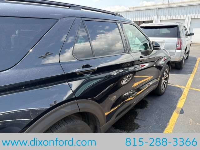 Certified 2020 Ford Explorer ST w/ Premium Technology Package AWD/4WD image 8