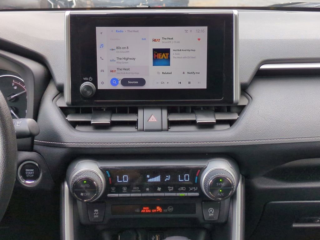 Used 2024 Toyota RAV4 XLE image 23