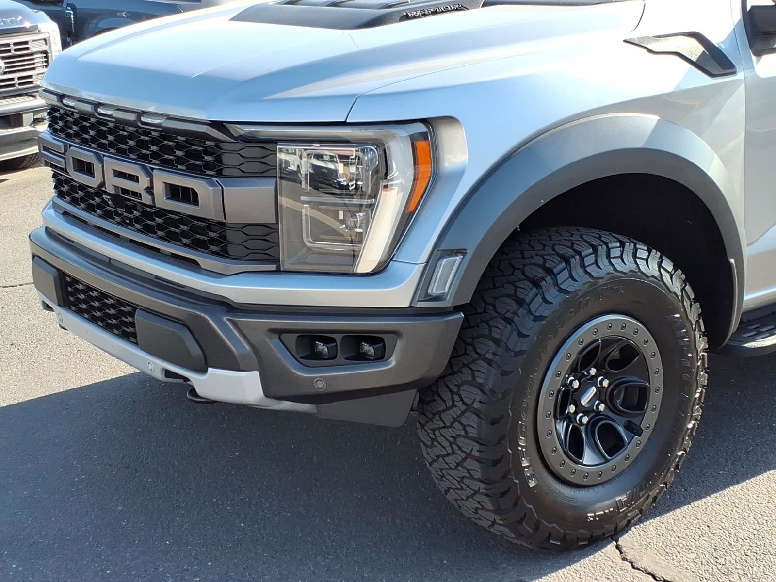 Certified 2022 Ford F150 Raptor w/ Equipment Group 801A High image 8