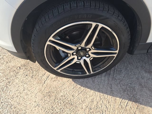 Certified 2019 Ford Escape SEL FWD image 6