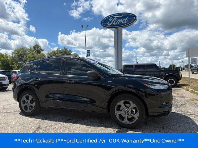 Certified 2024 Ford Escape ST-Line w/ Tech Pack #1 AWD/4WD image 37