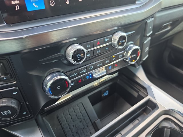 Certified 2025 Ford F450 Lariat AWD/4WD image 27