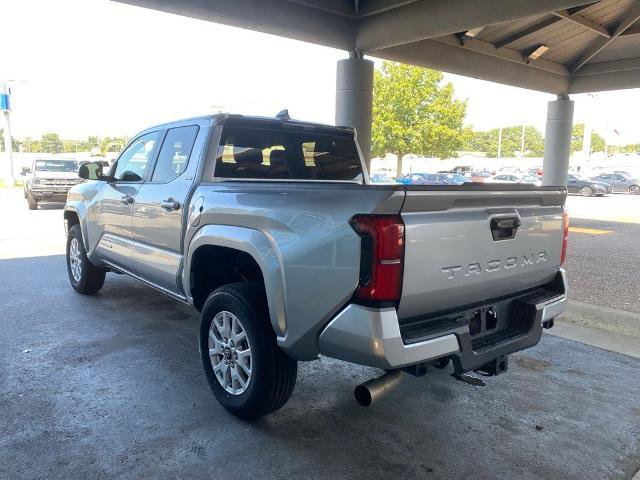 Used 2024 Toyota Tacoma SR5 RWD image 5