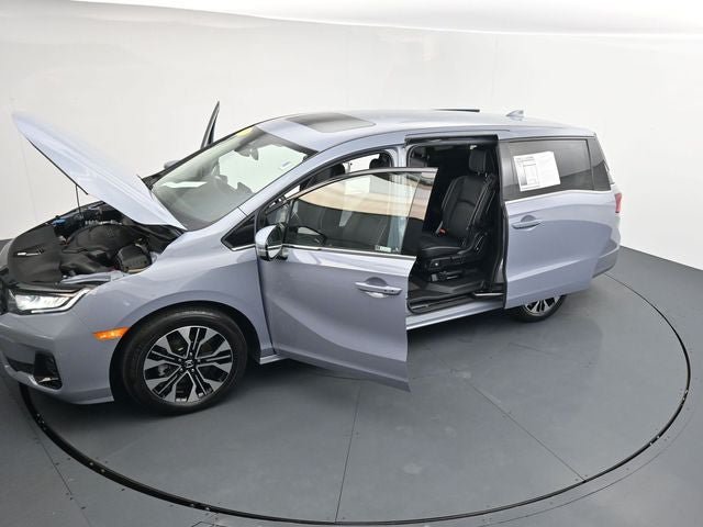 Used 2025 Honda Odyssey Elite image 40