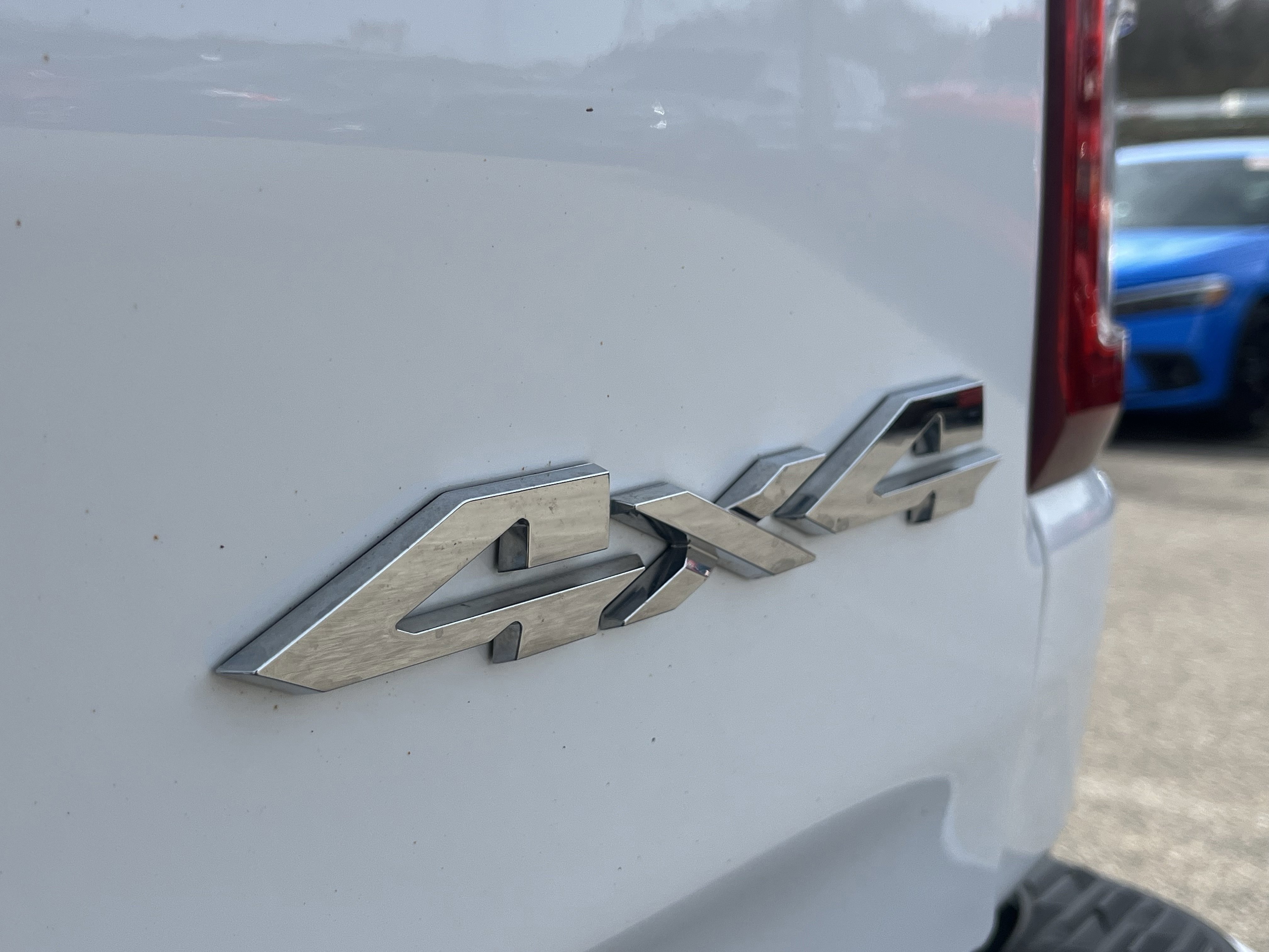 Used 2024 RAM 1500 Big Horn AWD/4WD image 11