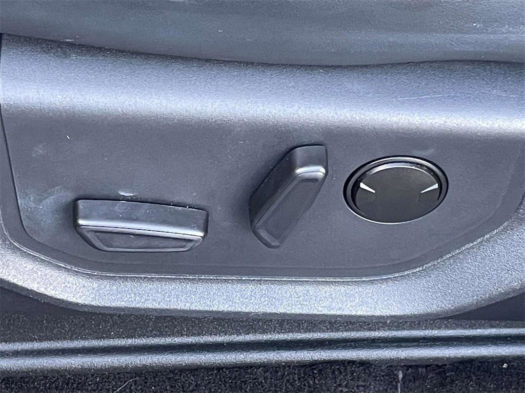 Certified 2022 Ford Expedition Max XLT image 14