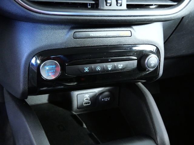 Certified 2025 Ford Escape Platinum image 19