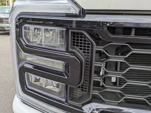 Certified 2026 Ford F250 Lariat w/ Black Appearance Package AWD/4WD image 10