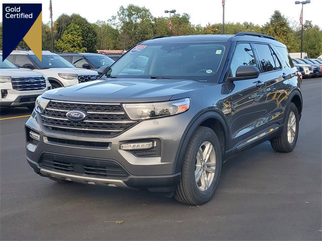 Certified 2022 Ford Explorer XLT w/ Equipment Group 202A