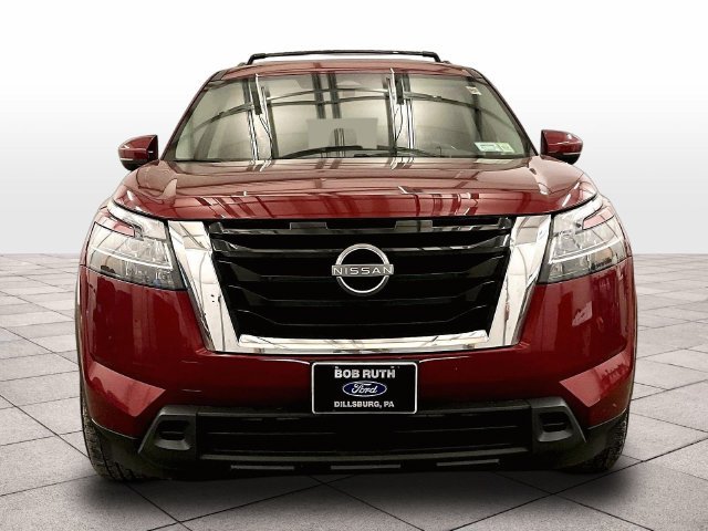 Used 2022 Nissan Pathfinder SV AWD/4WD image 3