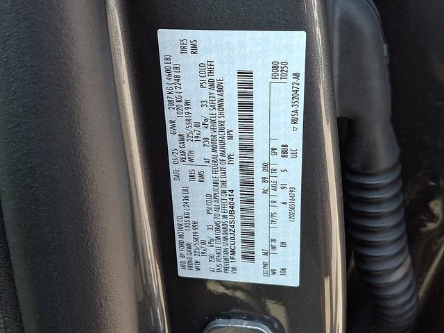 Certified 2025 Ford Escape Platinum FWD image 28