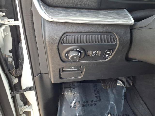 Used 2024 Jeep Wagoneer Series II w/ Flexible Seating Group AWD/4WD image 23