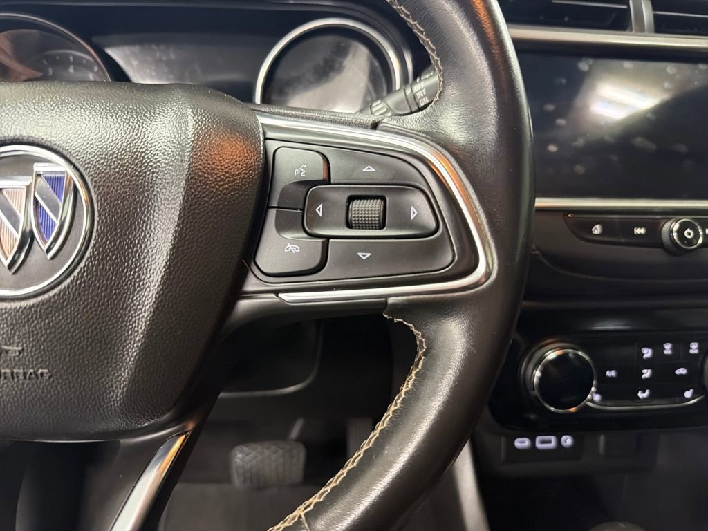 Used 2021 Buick Encore GX Preferred w/ Cold Weather Comfort Package image 21