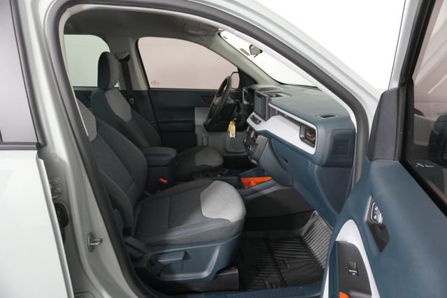 Certified 2024 Ford Maverick XLT w/ XLT Luxury Package image 23