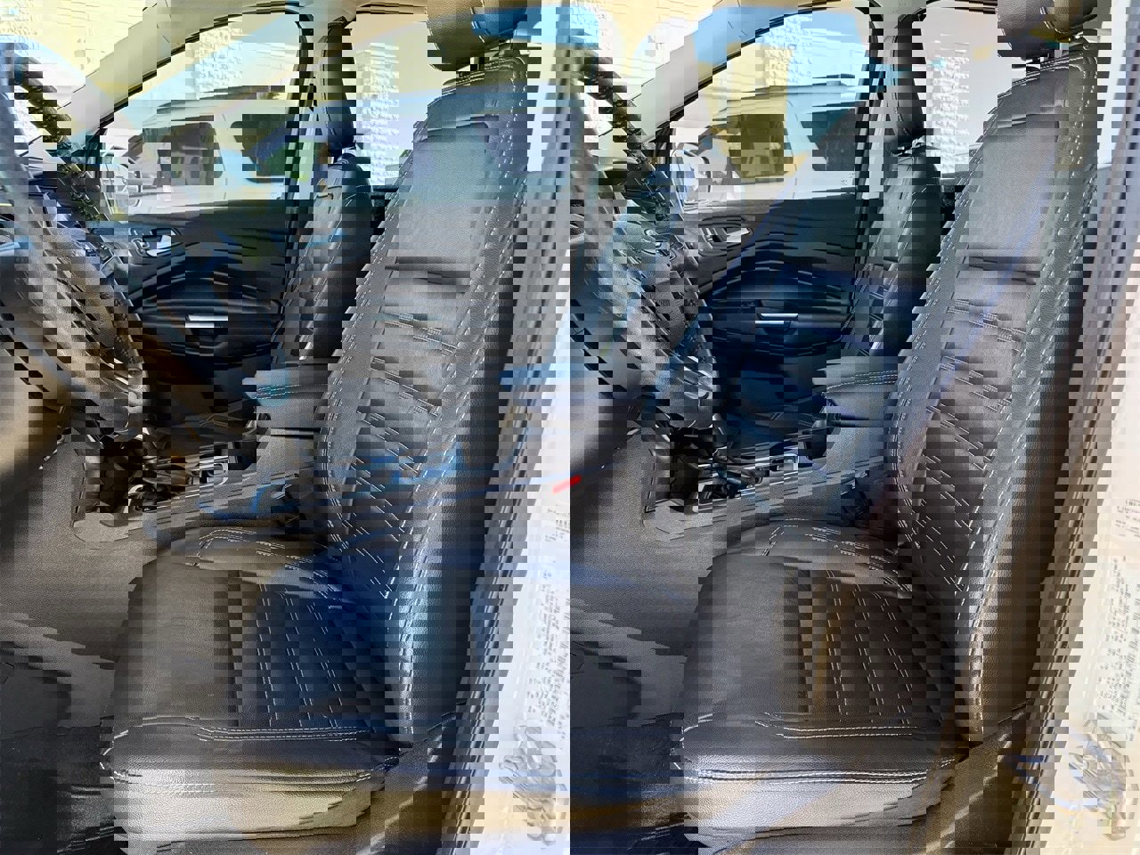 Certified 2018 Ford Escape Titanium image 25