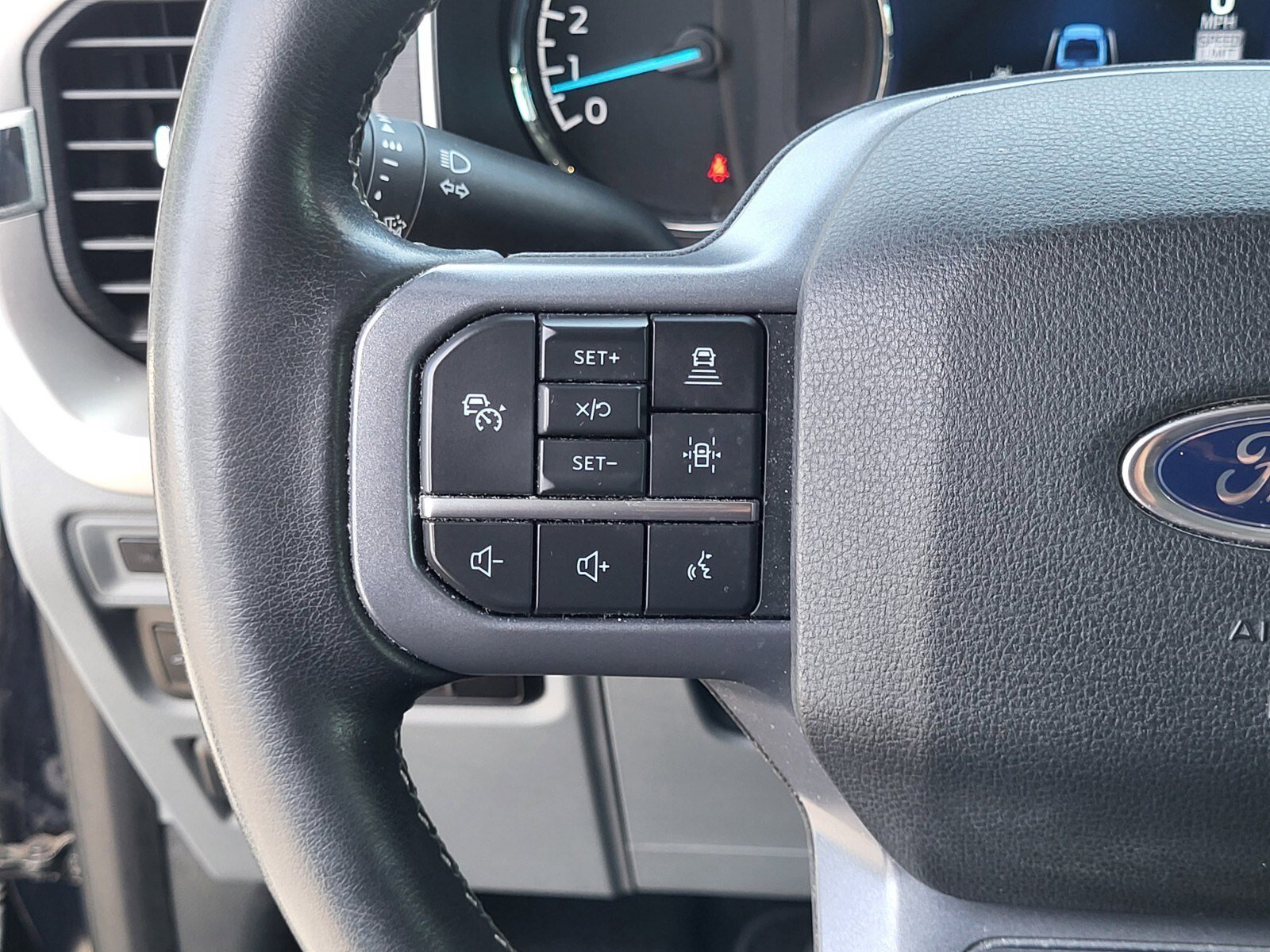 Certified 2023 Ford F150 XLT w/ Equipment Group 302A High image 28