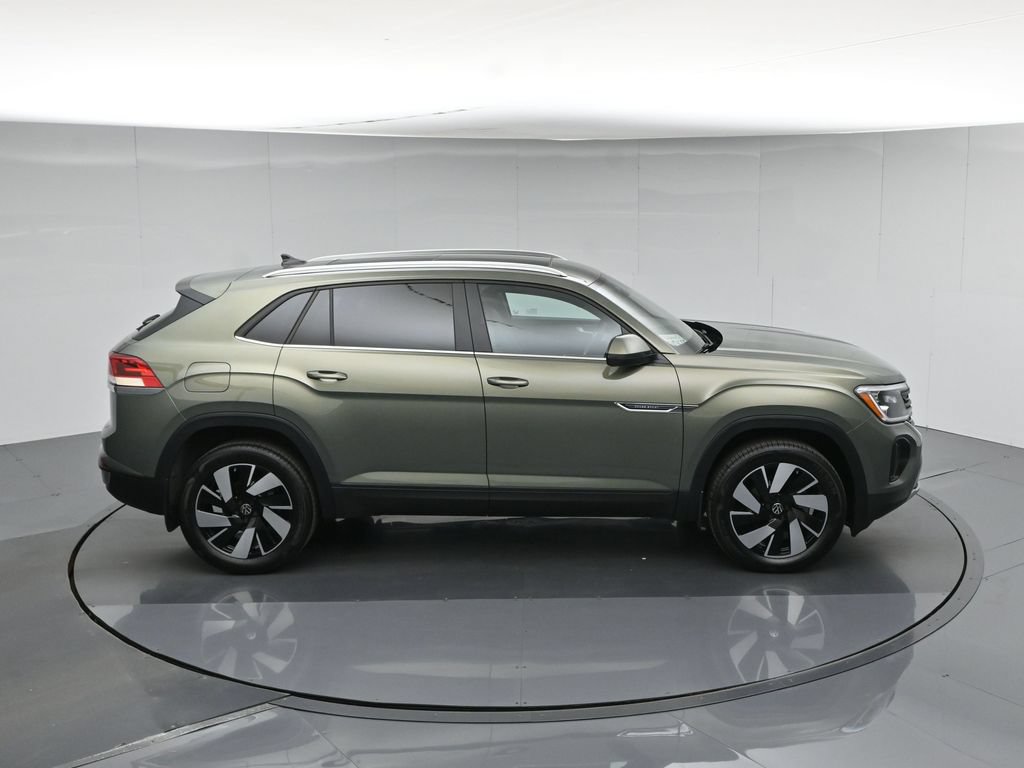 Used 2026 Volkswagen Atlas Cross Sport SE FWD image 41
