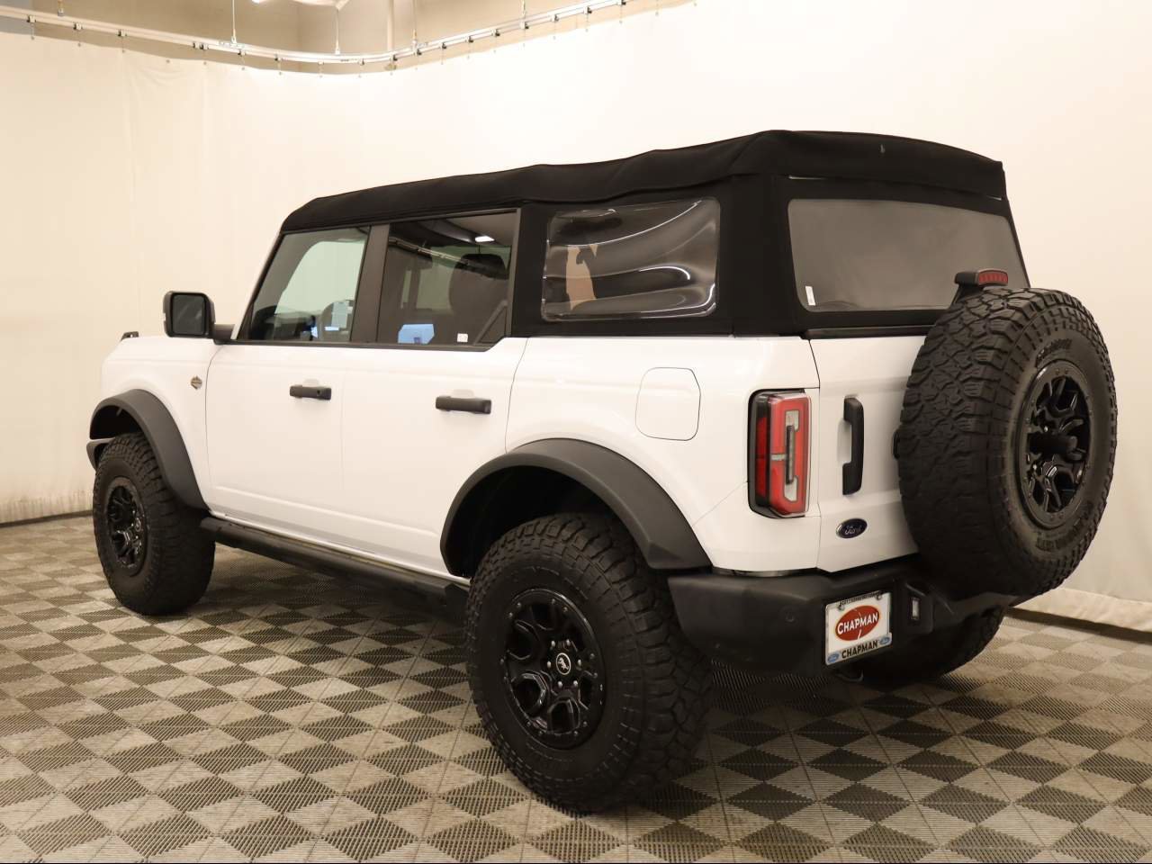 Certified 2023 Ford Bronco Wildtrak image 3