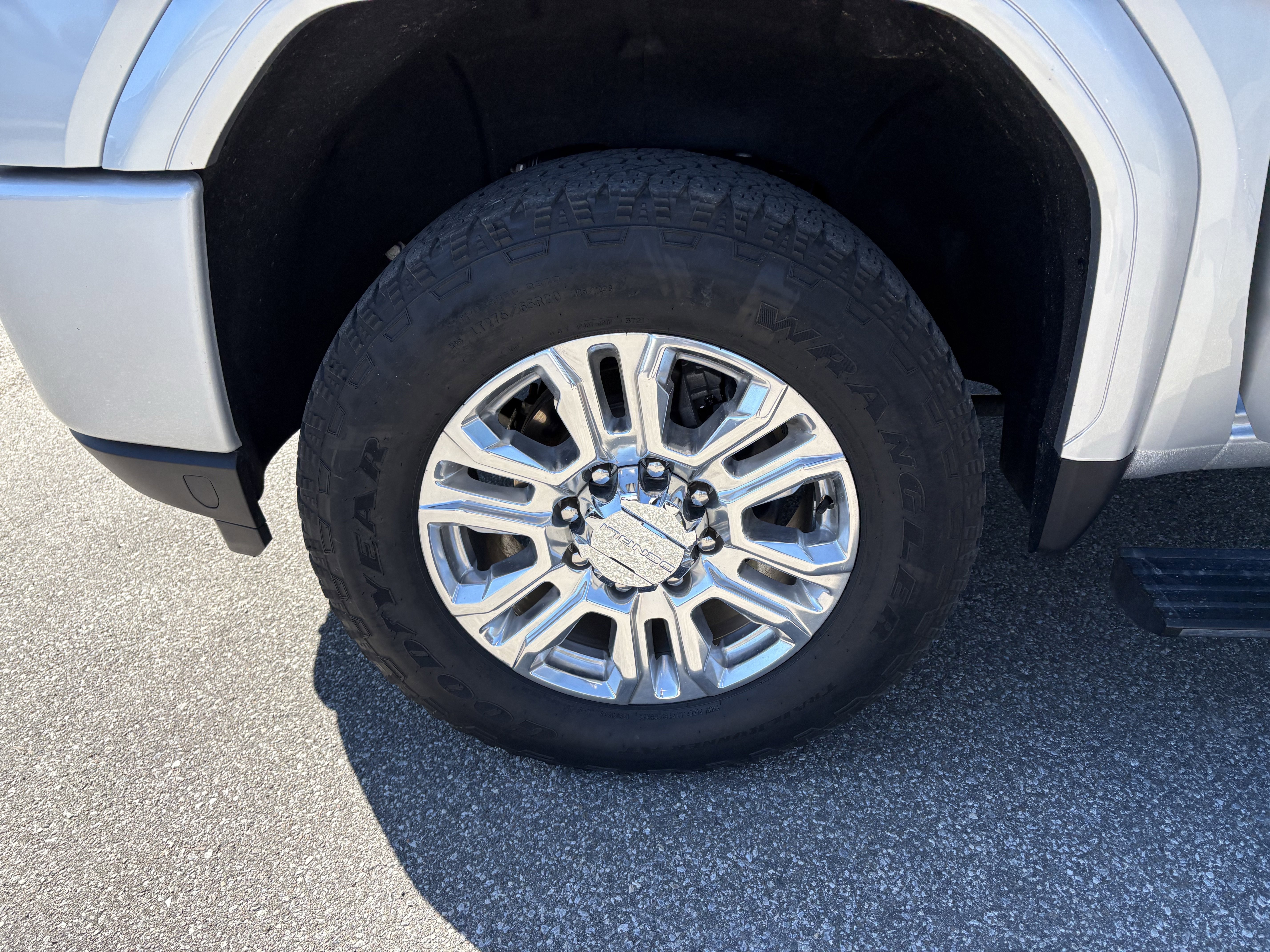 Used 2022 GMC Sierra 2500 Denali w/ Denali Ultimate Package image 33