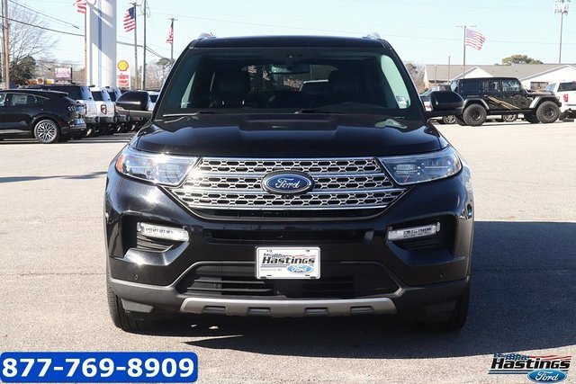 Certified 2022 Ford Explorer Limited w/ Equipment Group 301A image 6