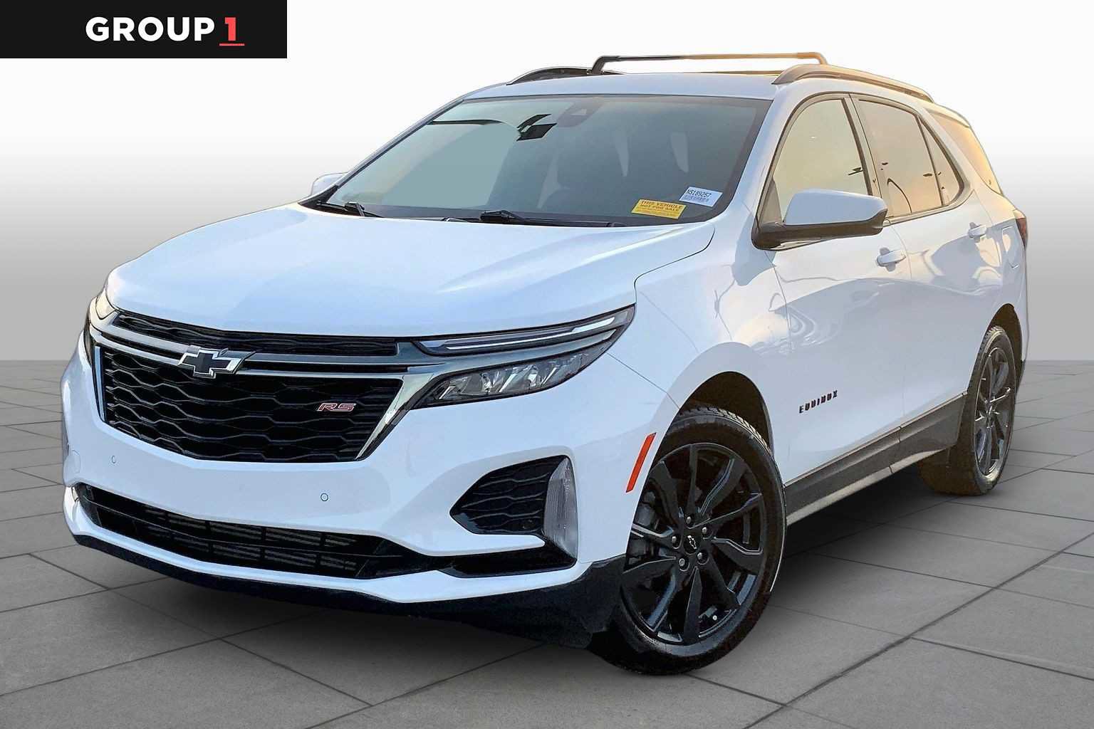 Used 2022 Chevrolet Equinox RS w/ LPO, Floor Liner Package FWD image 1