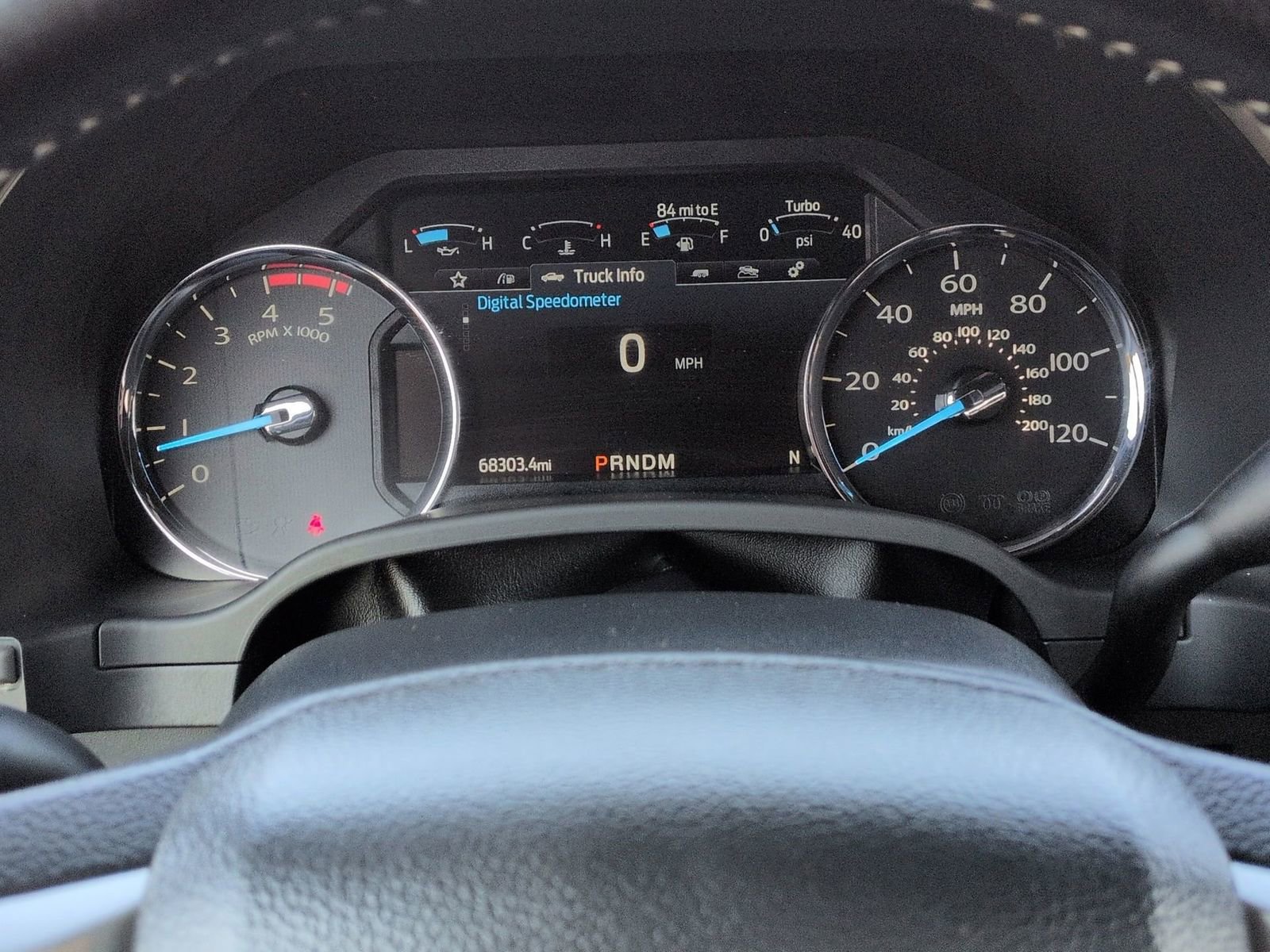 Certified 2022 Ford F250 Lariat w/ Black Appearance Package image 39