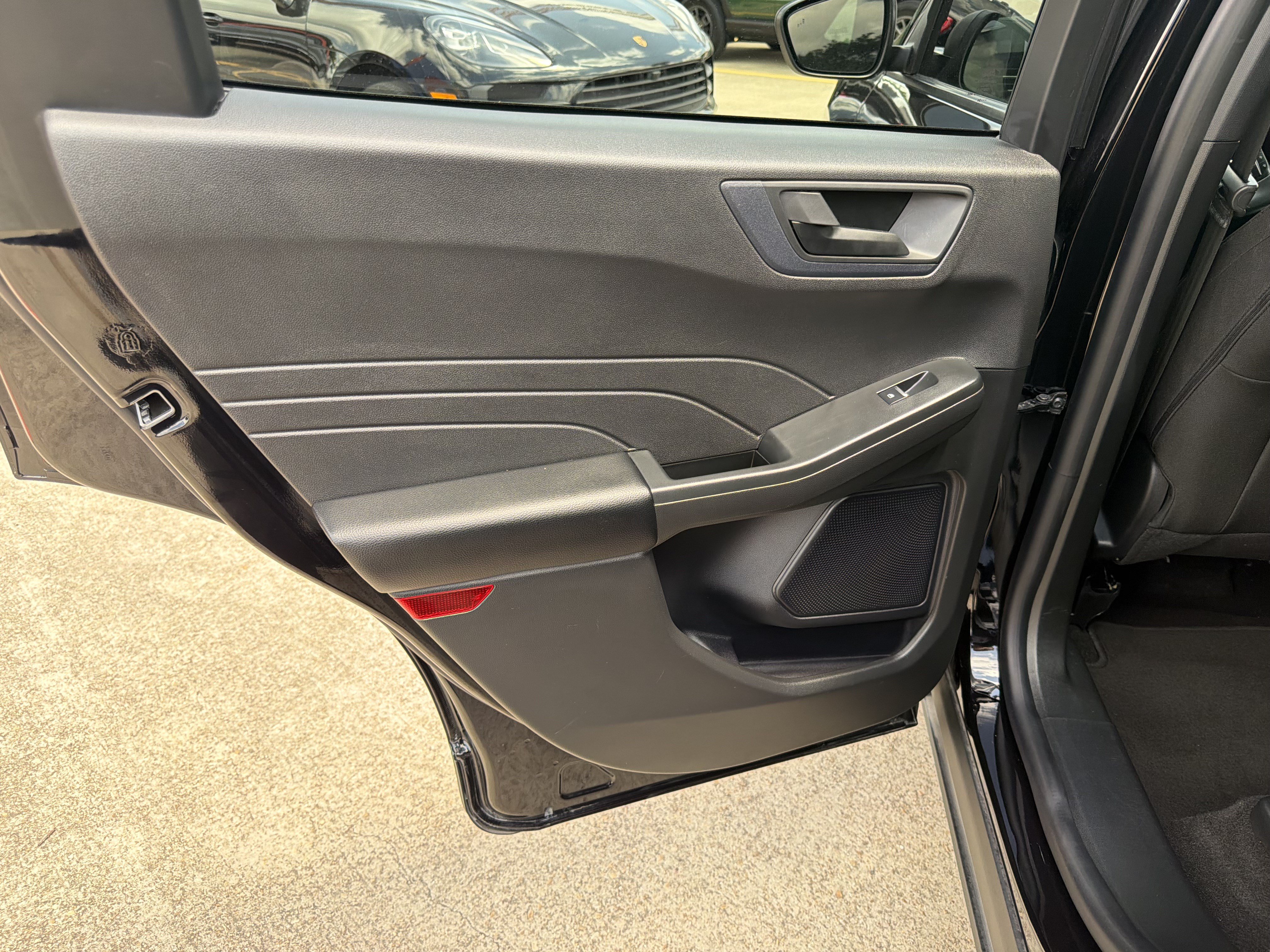 Certified 2024 Ford Escape Active FWD image 14