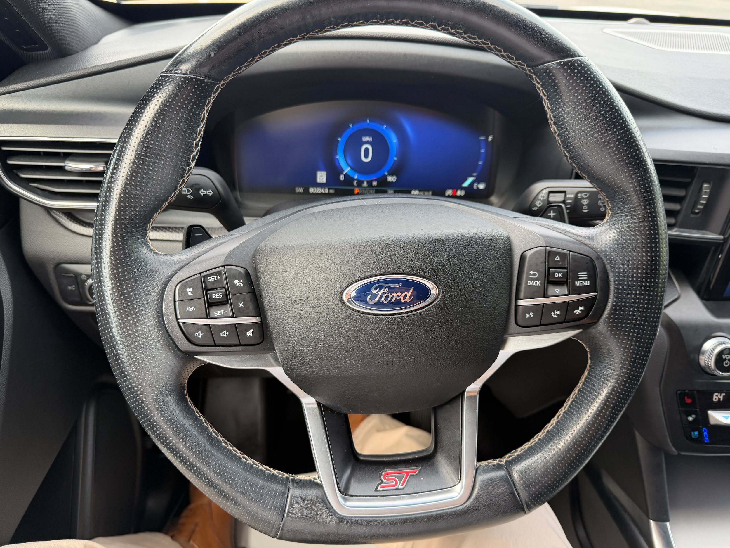 Certified 2020 Ford Explorer ST w/ ST Street Pack AWD/4WD image 32