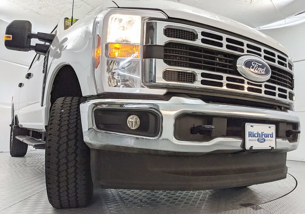 Certified 2025 Ford F250 XLT w/ FX4 Off-Road Package AWD/4WD image 22