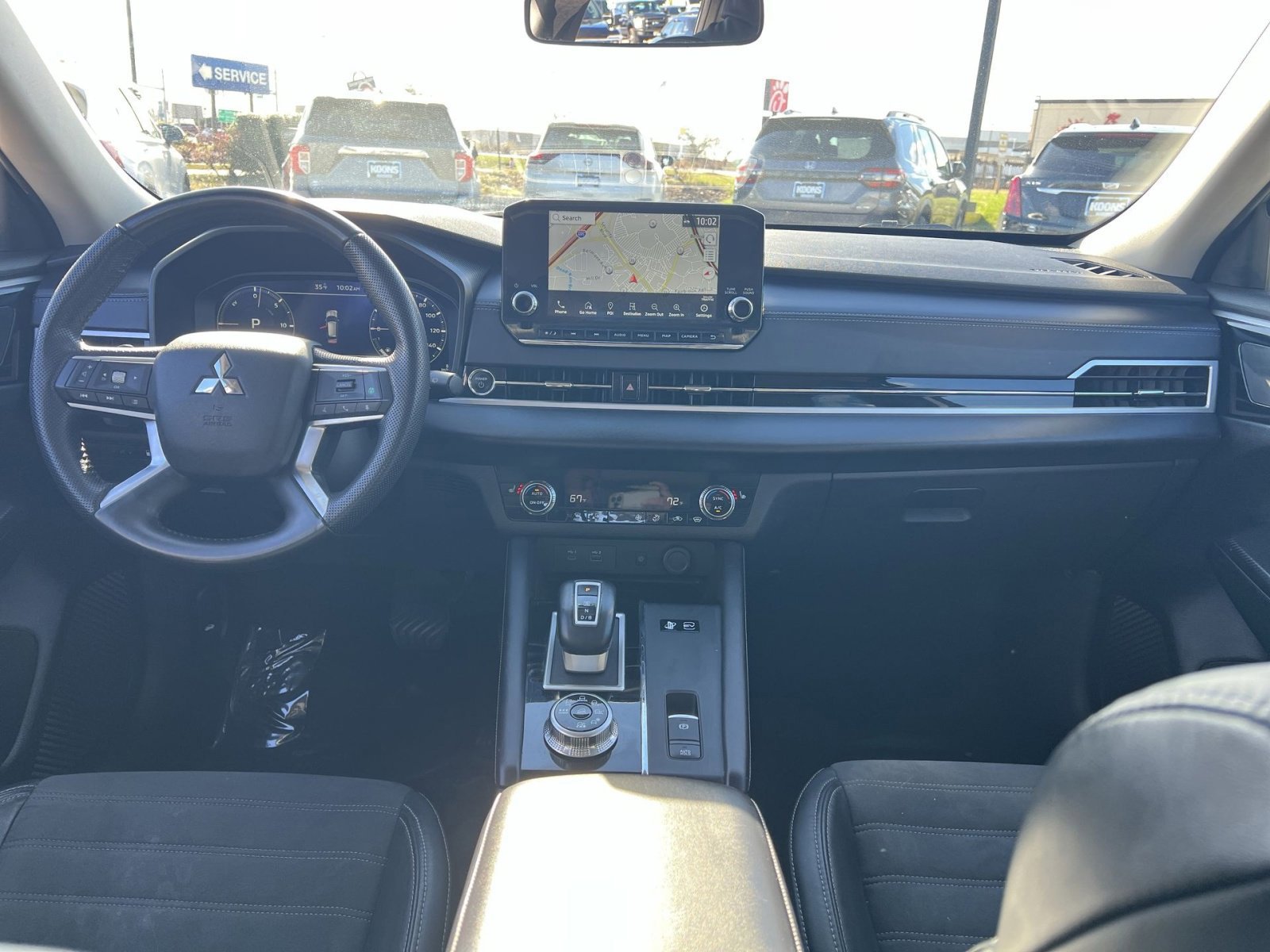 Used 2023 Mitsubishi Outlander SE image 23