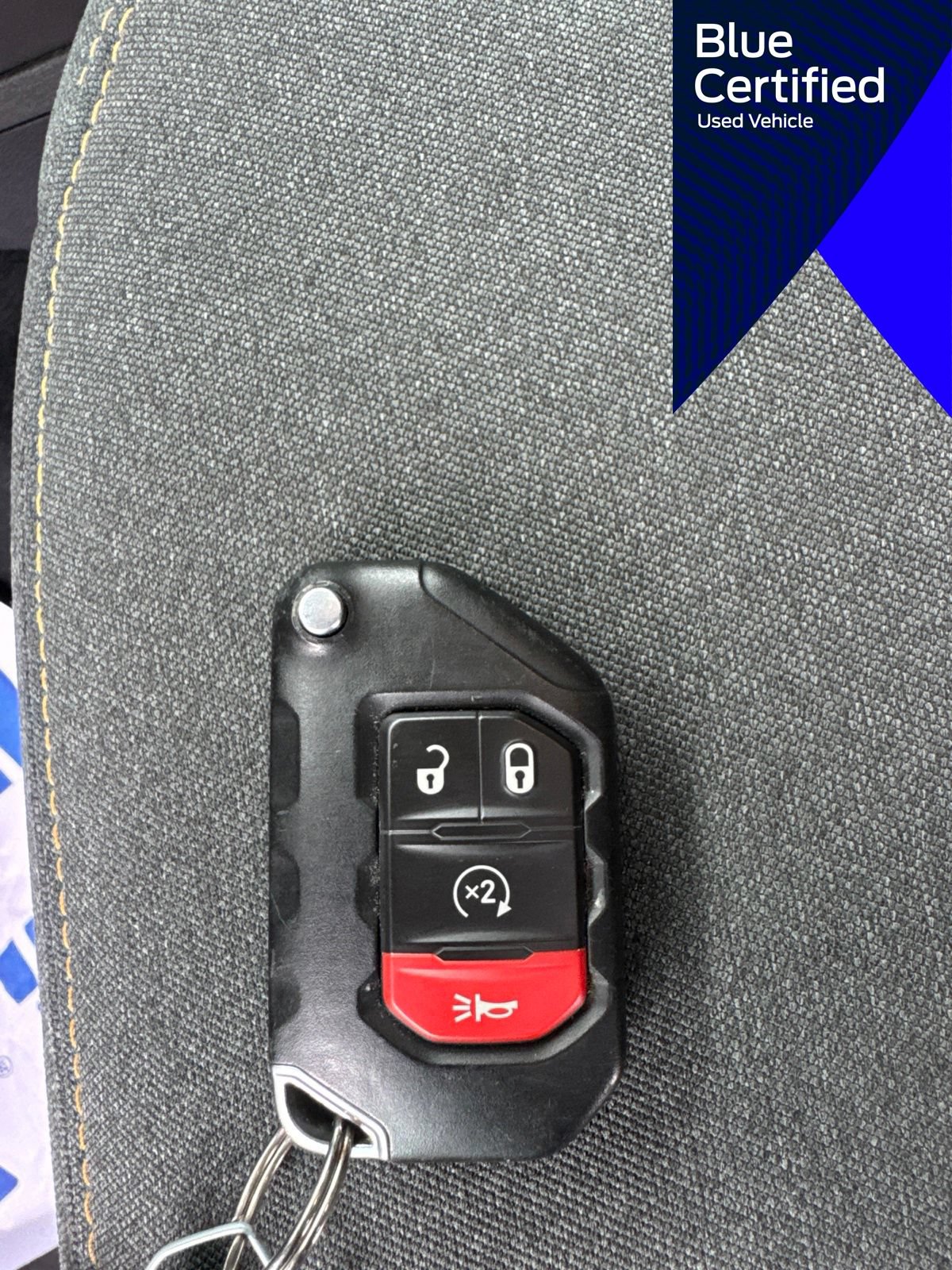 Used 2025 Jeep Wrangler Unlimited Sahara AWD/4WD image 42