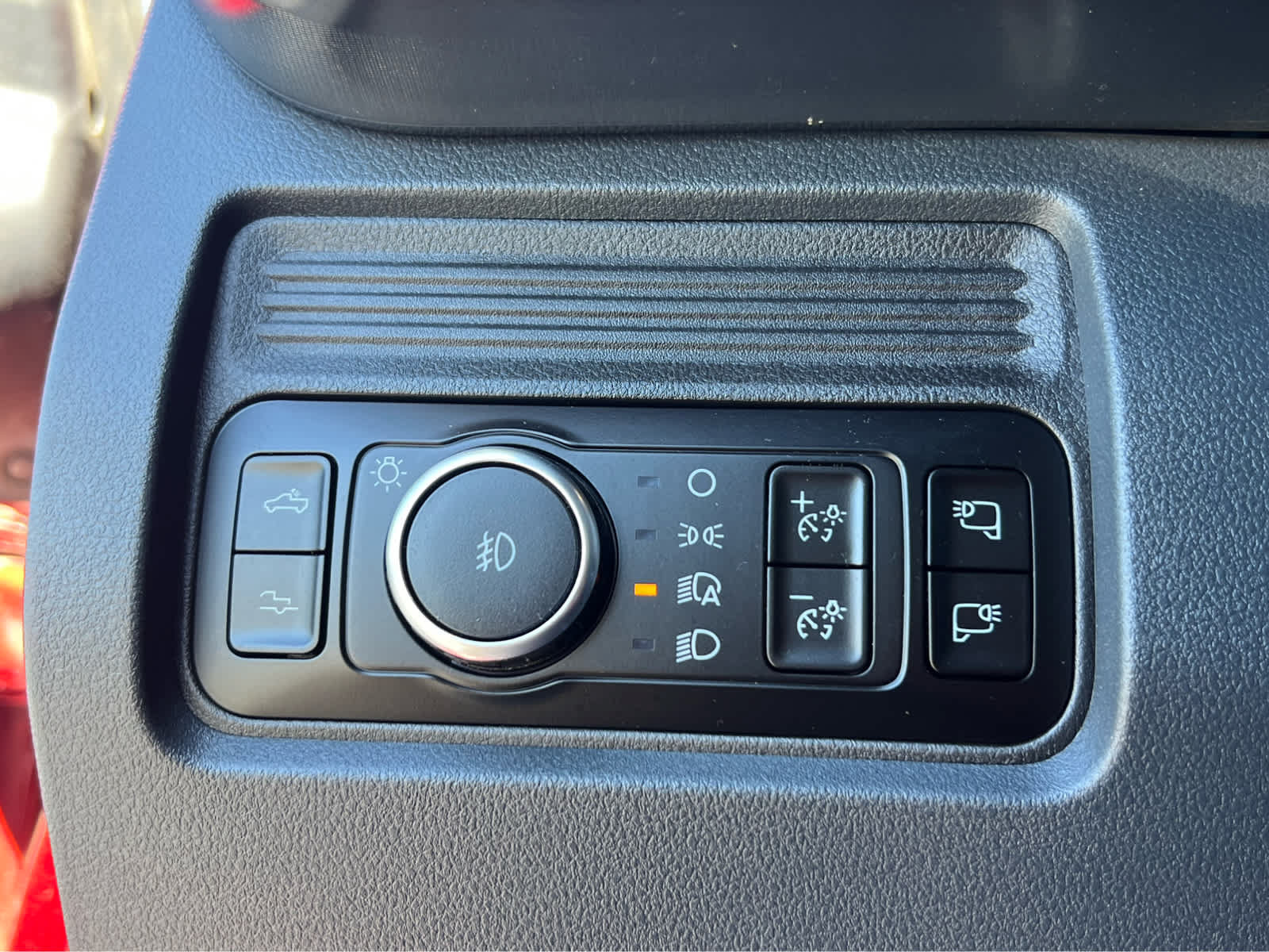 Certified 2026 Ford F350 Platinum AWD/4WD image 32