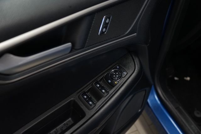 Certified 2023 Ford Edge SEL image 19