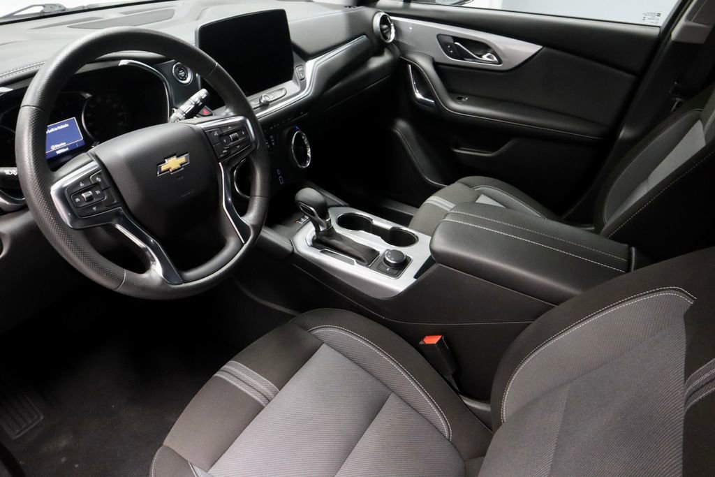 Used 2024 Chevrolet Blazer LT w/ Convenience Package image 26