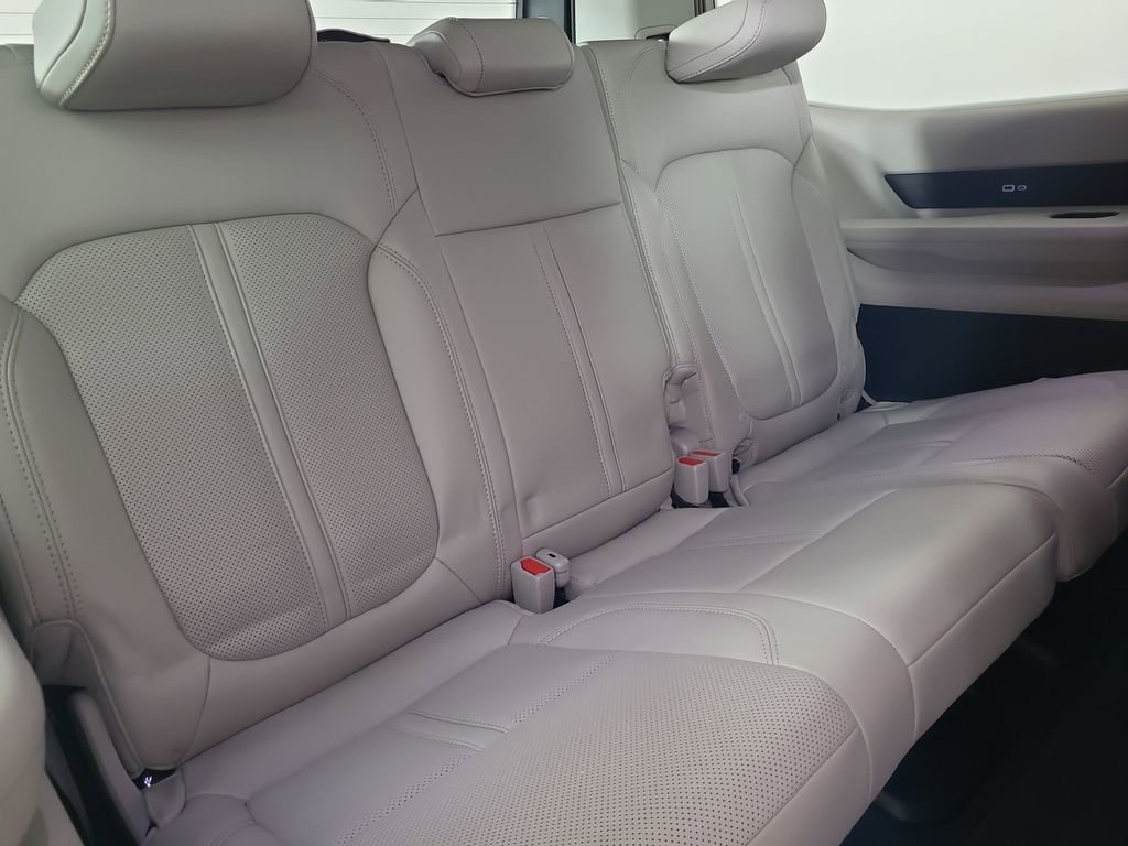 Used 2024 Jeep Wagoneer 4WD w/ Premium Group I image 24