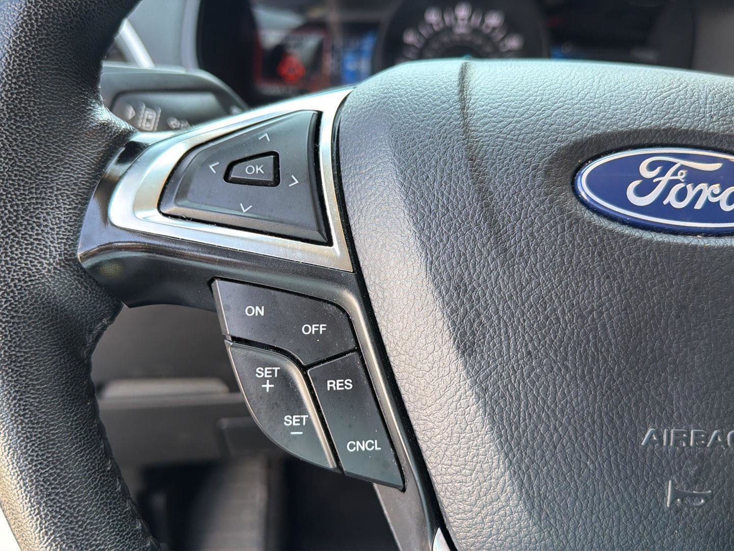 Certified 2024 Ford Edge SEL AWD/4WD image 19