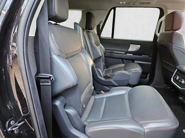 Certified 2025 Ford Expedition Max Active AWD/4WD image 16