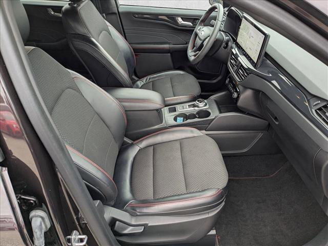 Certified 2023 Ford Escape ST-Line w/ Tech Pack #1 image 24