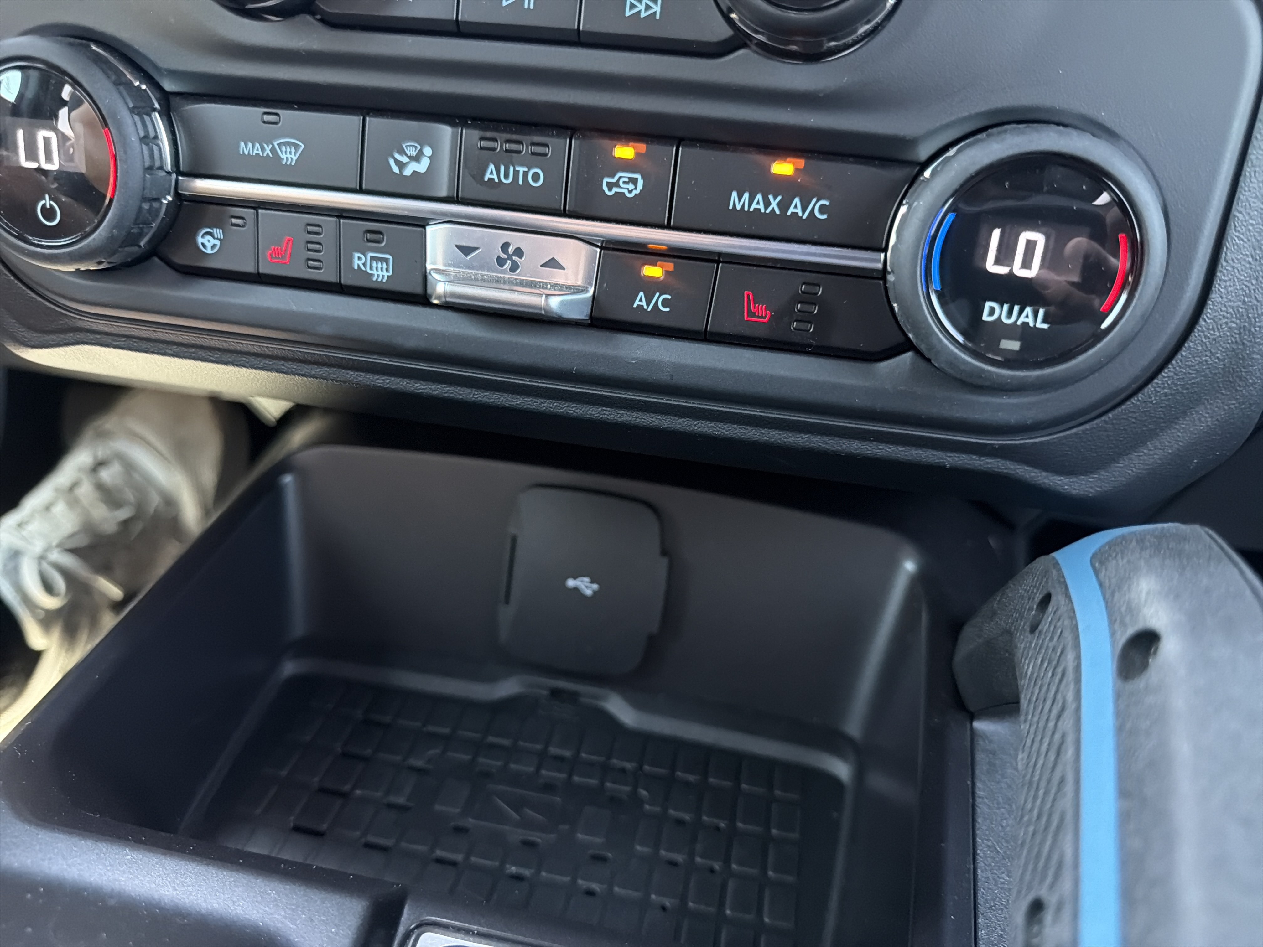 Certified 2024 Ford Bronco Wildtrak AWD/4WD image 28